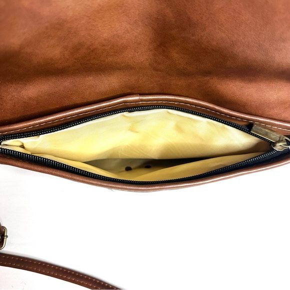 Elephant Print Cross Body Bag, Tote, Shoulder Purse, Brown & Gold, Fancy Clasp - Picture 7 of 9